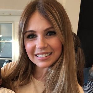 Meet your Posher, Alicia